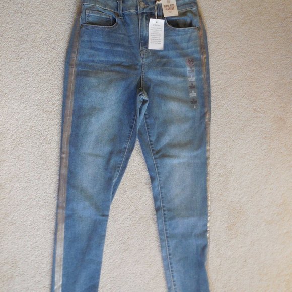 SO Jeans Juniors So High Rise Stretch Ankle Jeggings Size 9 Blue Jeans Metallic Striping